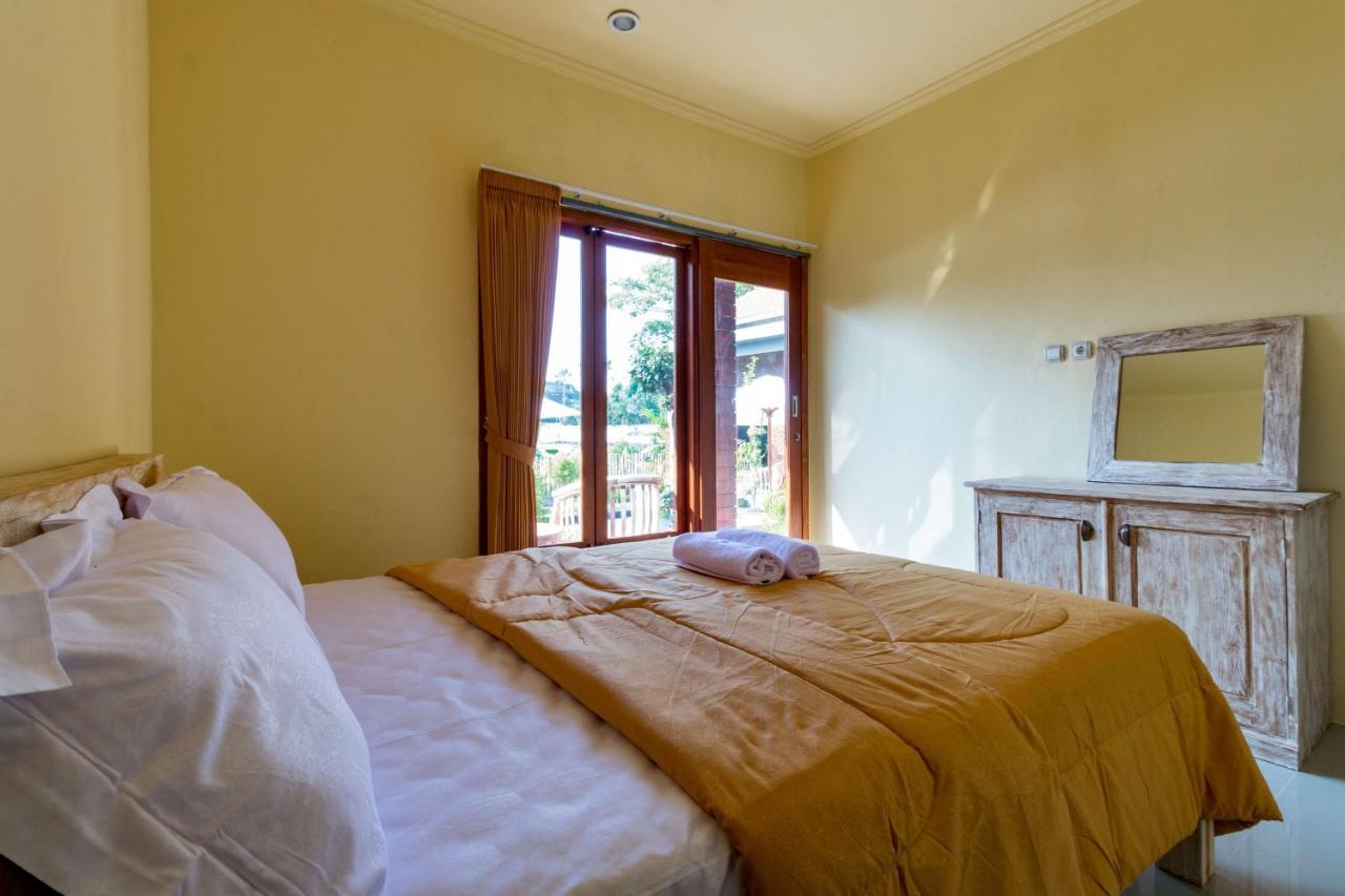 Dicky Guest House 2 Batu Bolong Canggu Exterior foto